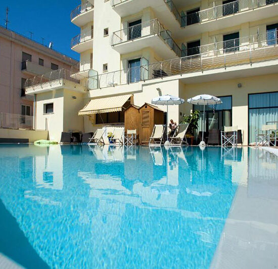 Séjour groupe randonnée en Italie à Loano Ligurie en Hôtel ***