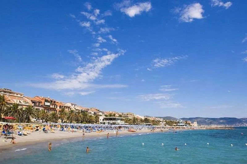 Séjour groupe randonnée en Italie à Loano Ligurie