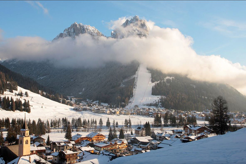 Côté Voyages - Séjour ski groupe Février - Pozza Di Fassa Dolomites