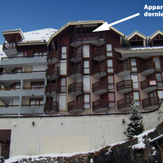Côté Voyages - Appartement à louer Les 2 Alpes - Hiver ou été - Situé au dernier étages - 6-8 couchages