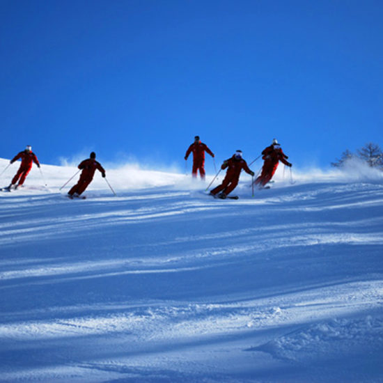 ski groupe jeunes février Alpes italiennes